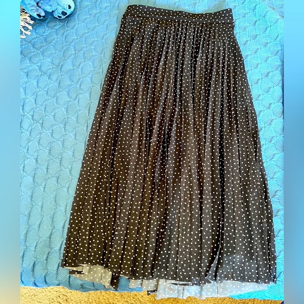 3/4 skirt with pleats